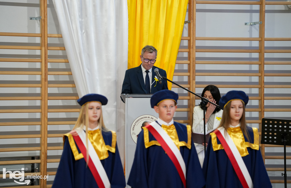 Święty Jan Paweł II patronem Szkoły Podstawowej w Jamach