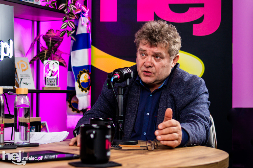 KAZIMIERZ GACEK w hej.mielec.pl