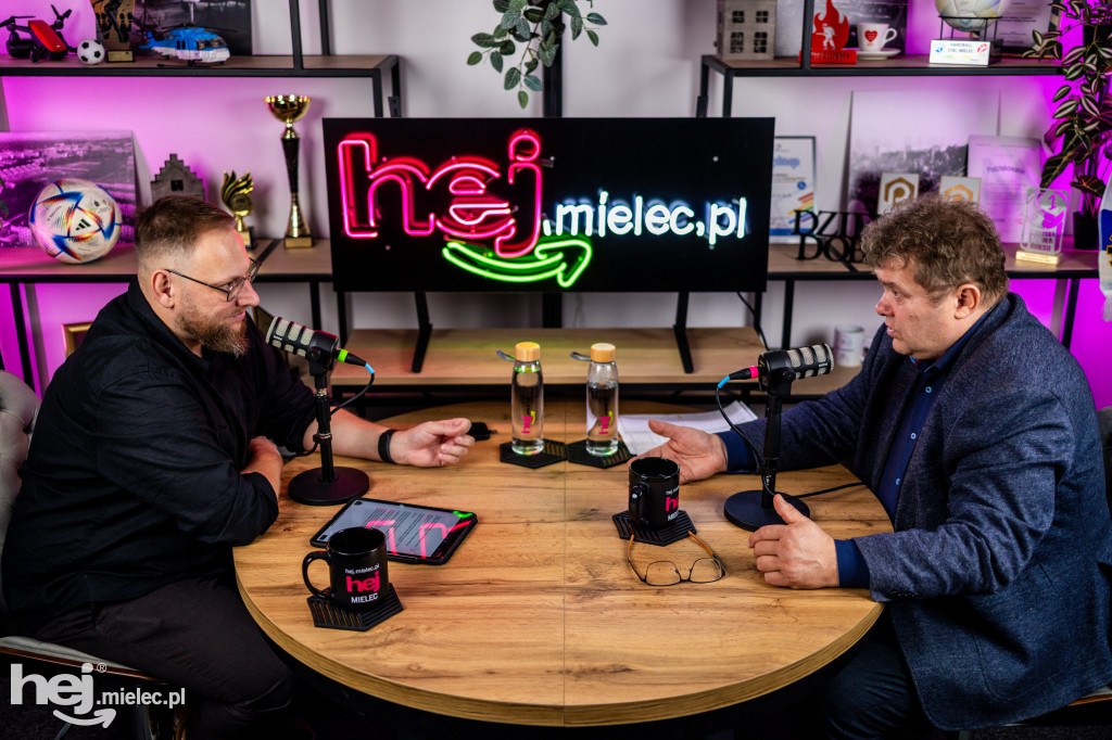KAZIMIERZ GACEK w hej.mielec.pl