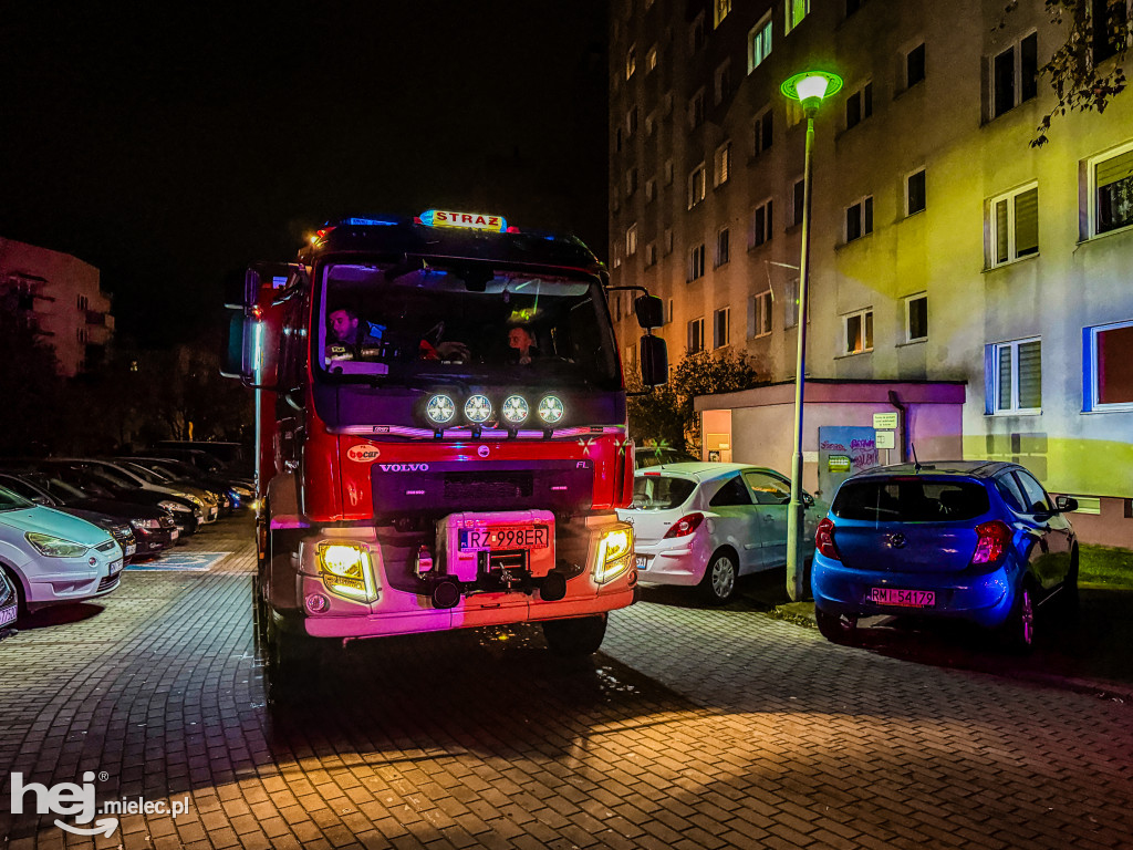 Pożar w mieszkaniu w centrum Mielca