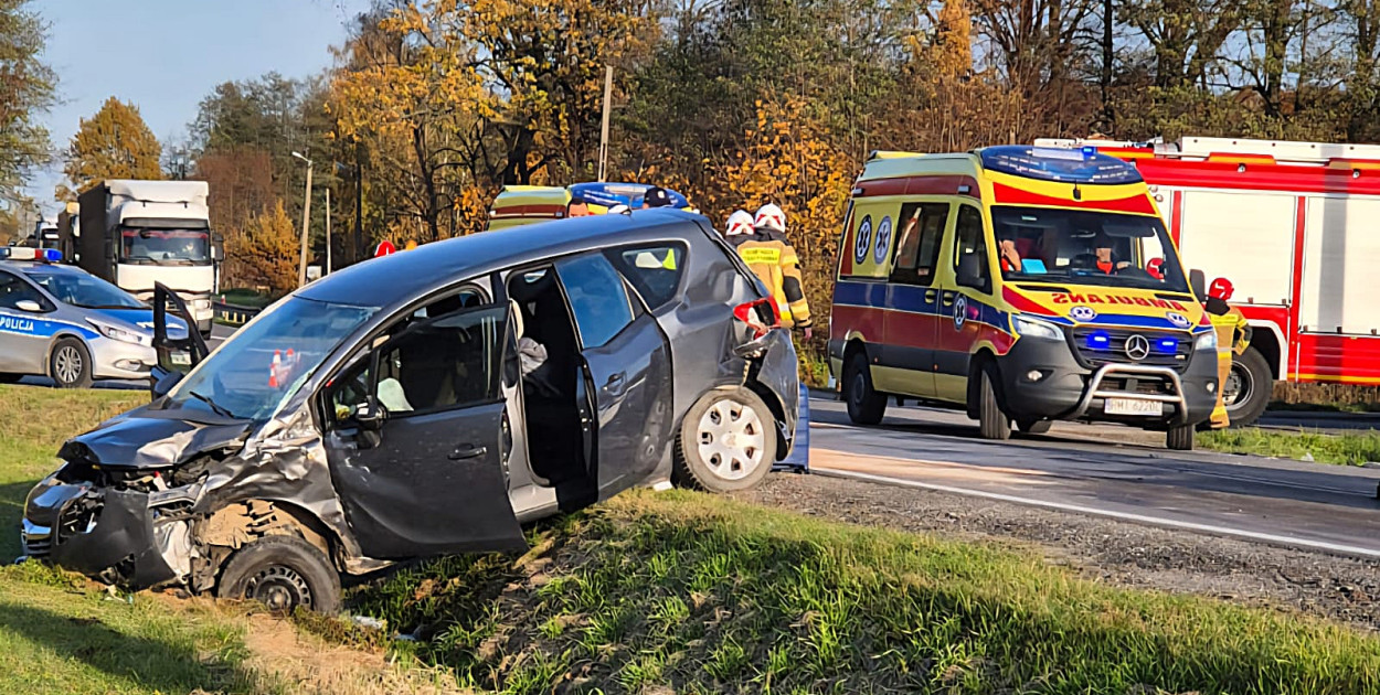 Wypadek drogowy na DW984