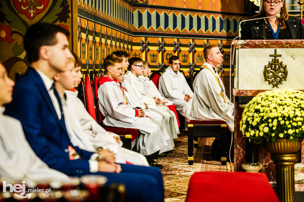 Noc Świętych w Sanktuarium Matki Bożej Królowej Rodzin w Chorzelowie