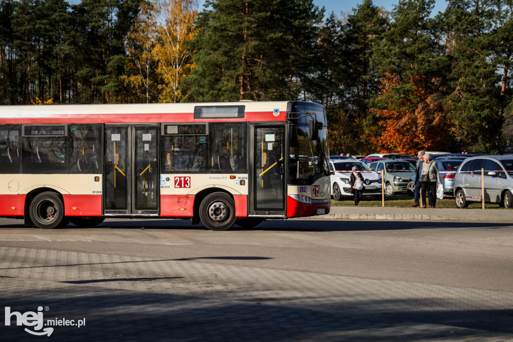 Wszystkich Świętych - 1 listopada na Cmentarzu Komunalnym