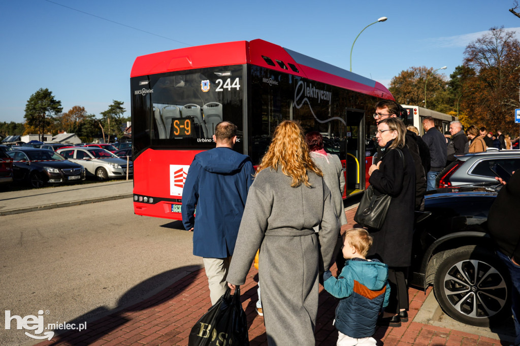 Wszystkich Świętych - 1 listopada na Cmentarzu Komunalnym