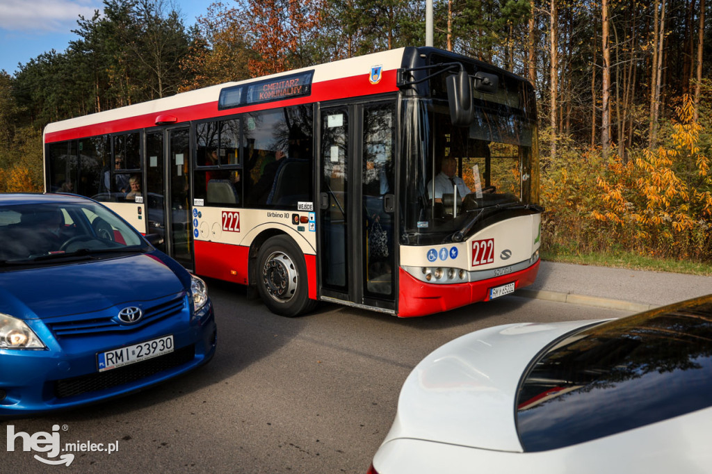 Wszystkich Świętych - 1 listopada na Cmentarzu Komunalnym