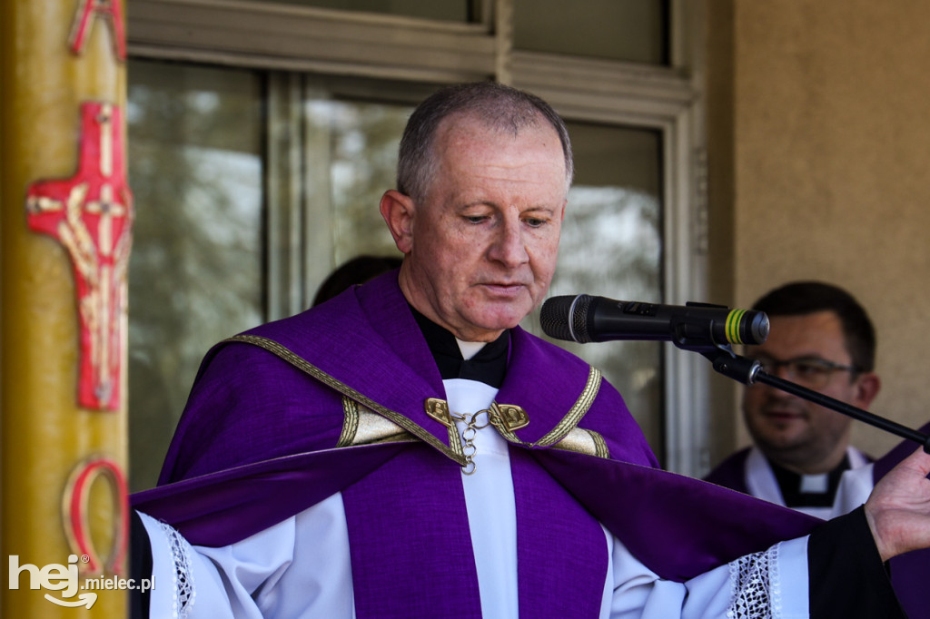 Wszystkich Świętych - 1 listopada na Cmentarzu Komunalnym