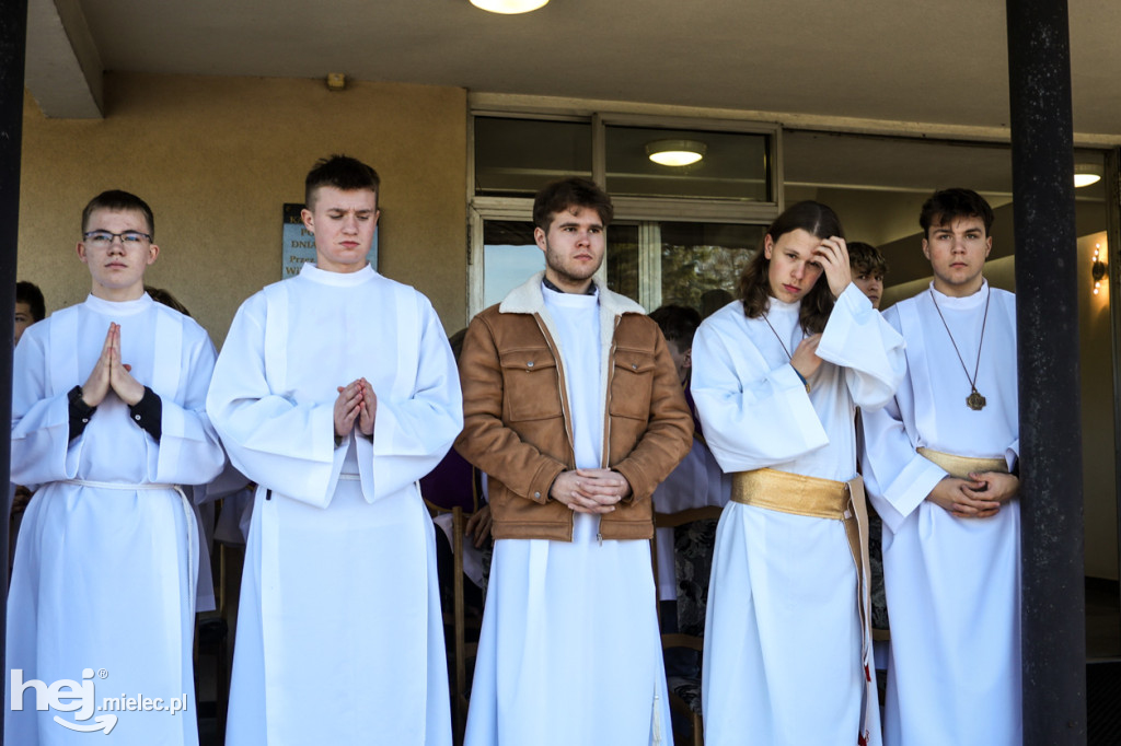 Wszystkich Świętych - 1 listopada na Cmentarzu Komunalnym