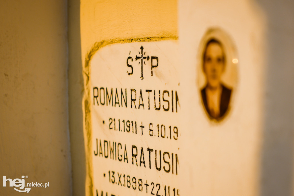 Uroczystość Wszystkich Świętych 2025 na Cmentarzu Parafialnym w Mielcu