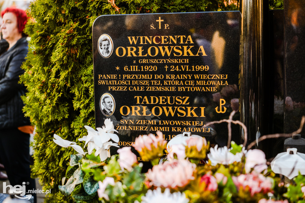 Uroczystość Wszystkich Świętych 2025 na Cmentarzu Parafialnym w Mielcu