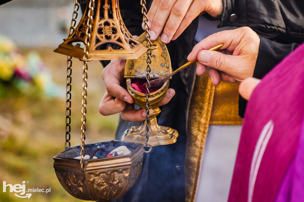 Uroczystość Wszystkich Świętych 2025 na Cmentarzu Parafialnym w Mielcu