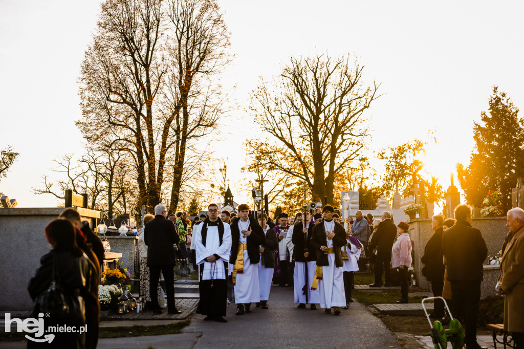 Uroczystość Wszystkich Świętych 2025 na Cmentarzu Parafialnym w Mielcu