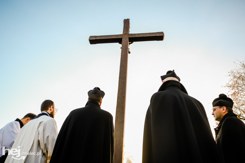 Uroczystość Wszystkich Świętych 2025 na Cmentarzu Parafialnym w Mielcu