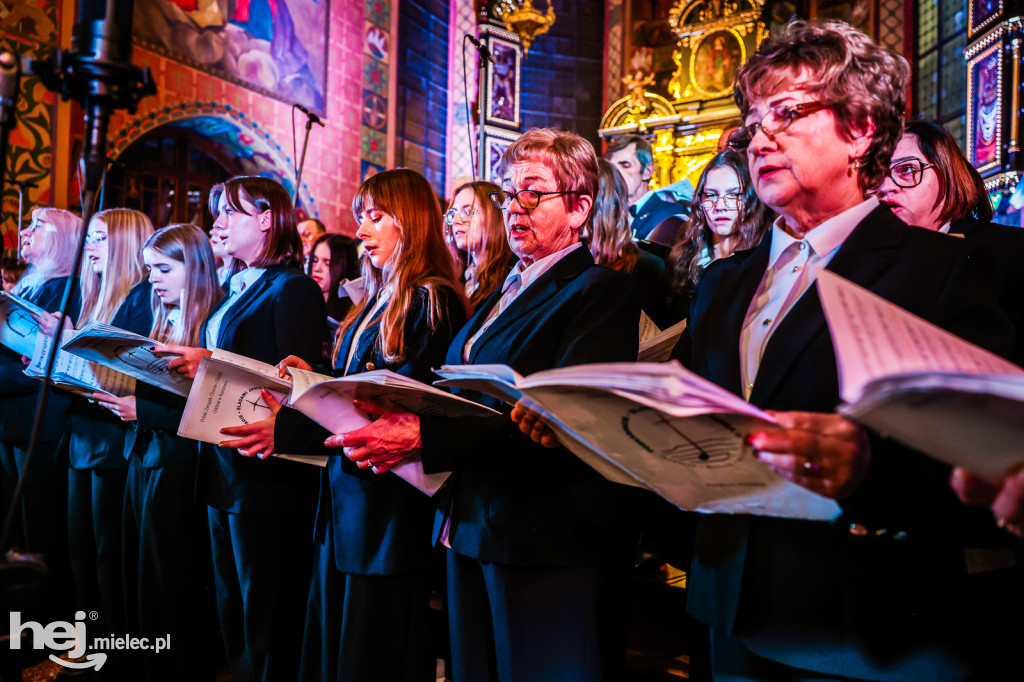 Muzyczny hołd dla Papieża Jana Pawła II i Rodziny Ulmów