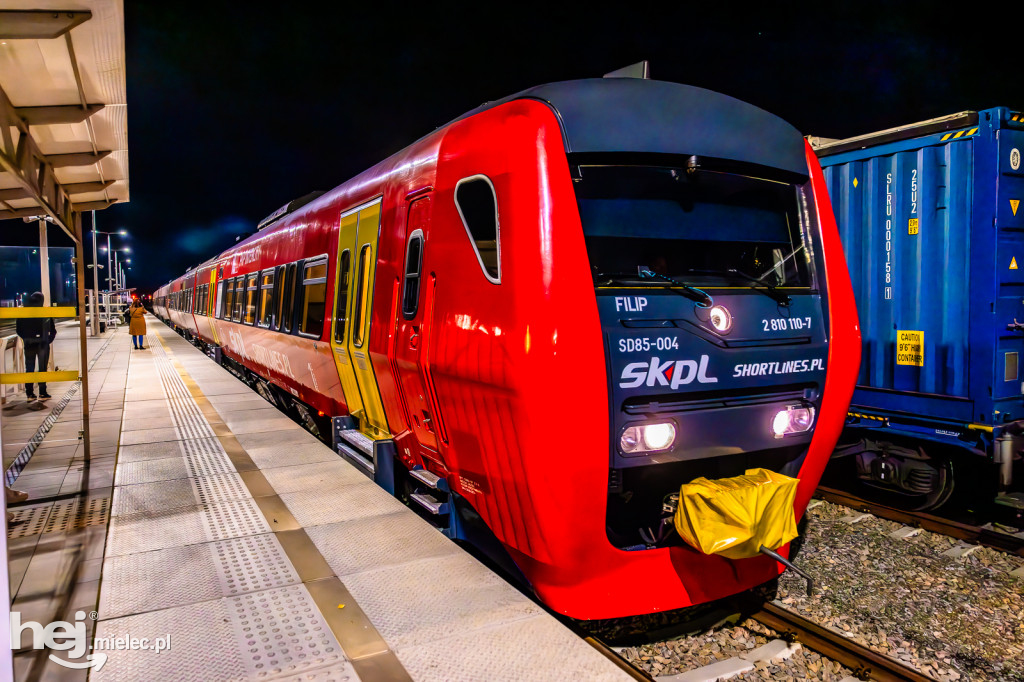 Pociągi Hetman i Kasztelan PKP Intercity na stacji Mielec