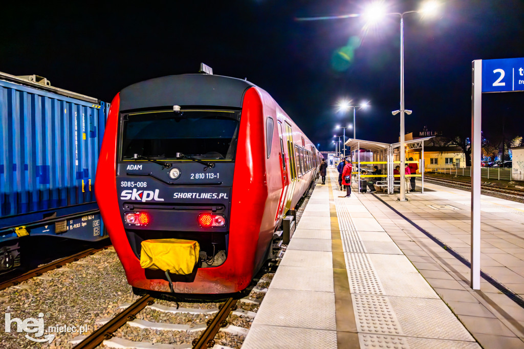 Pociągi Hetman i Kasztelan PKP Intercity na stacji Mielec