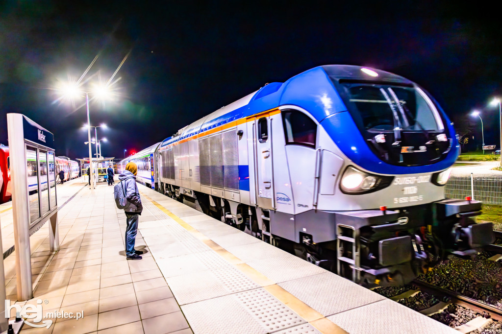 Pociągi Hetman i Kasztelan PKP Intercity na stacji Mielec