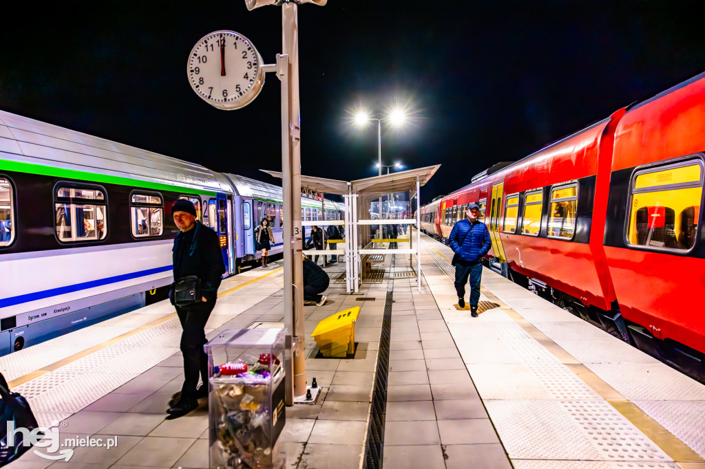 Pociągi Hetman i Kasztelan PKP Intercity na stacji Mielec