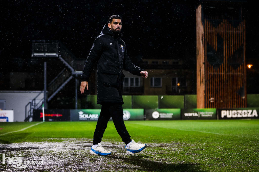 Odwołany mecz Puszcza Niepołomice - FKS Stal Mielec