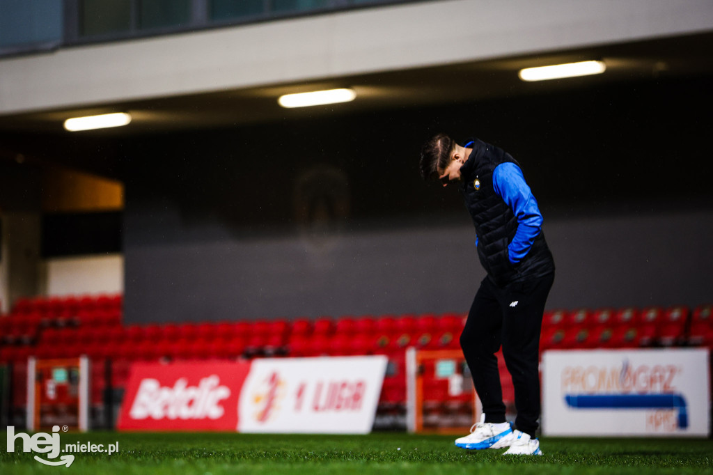 Odwołany mecz Puszcza Niepołomice - FKS Stal Mielec