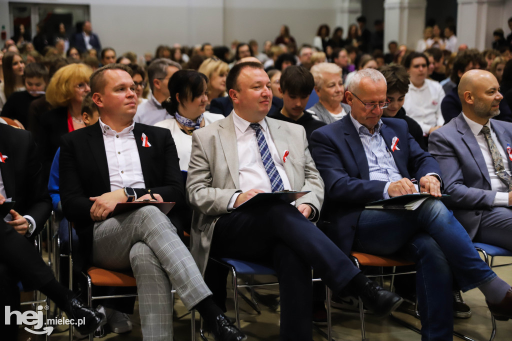 XVI Dyktando Niepodległościowe