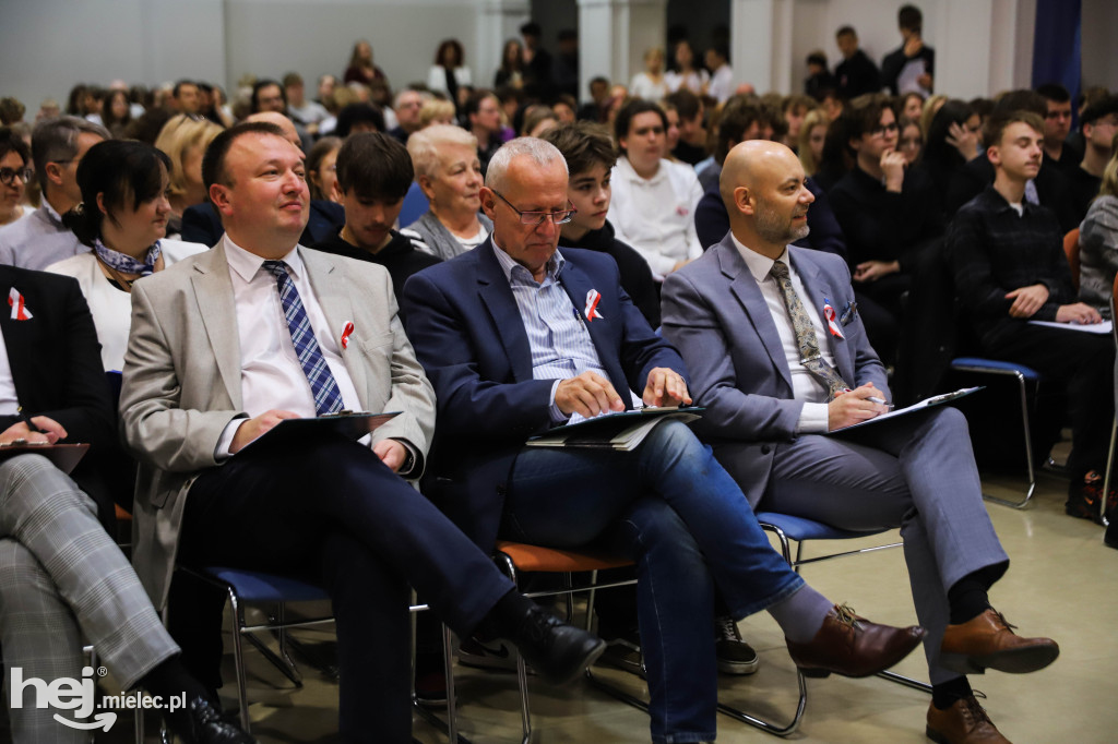 XVI Dyktando Niepodległościowe