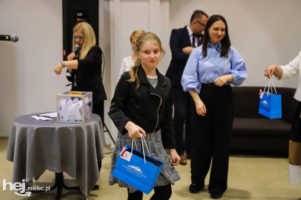 XVI Dyktando Niepodległościowe