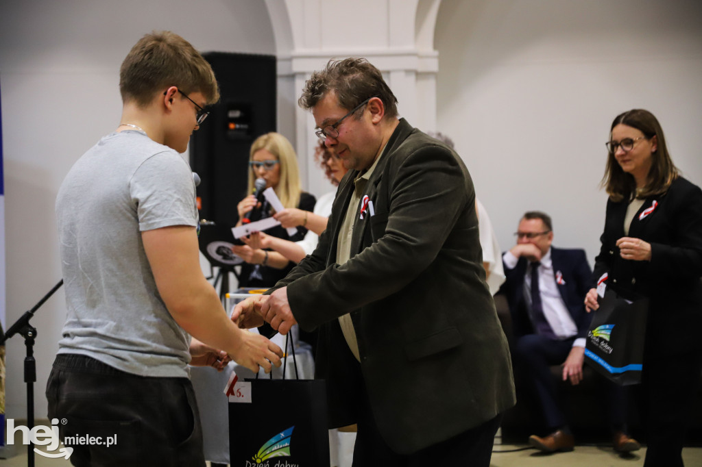 XVI Dyktando Niepodległościowe