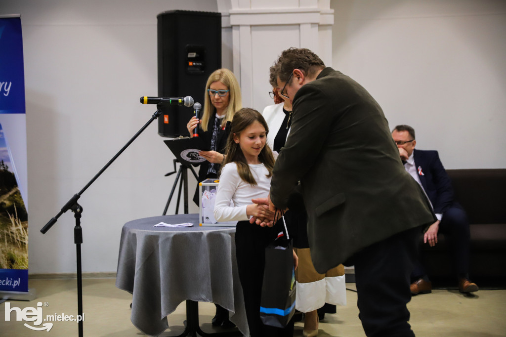 XVI Dyktando Niepodległościowe