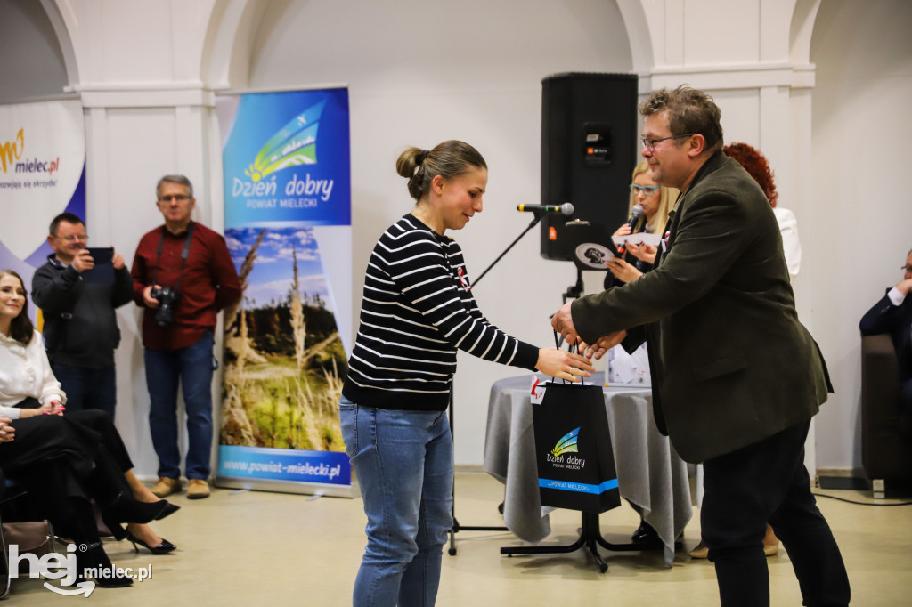 XVI Dyktando Niepodległościowe