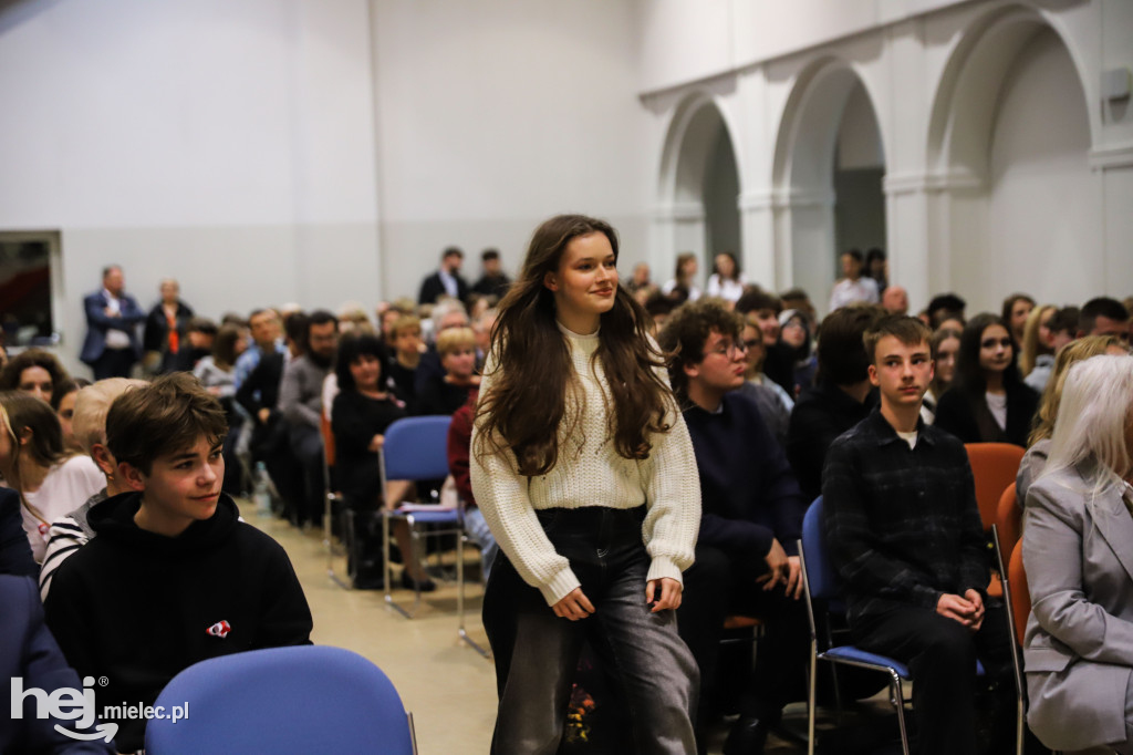 XVI Dyktando Niepodległościowe