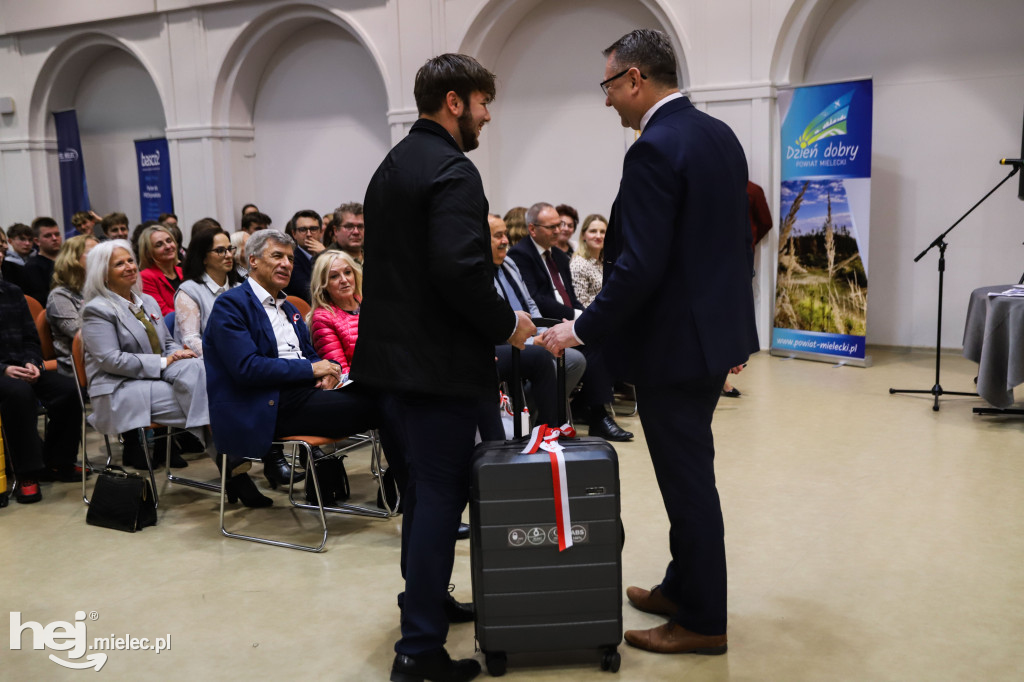 XVI Dyktando Niepodległościowe