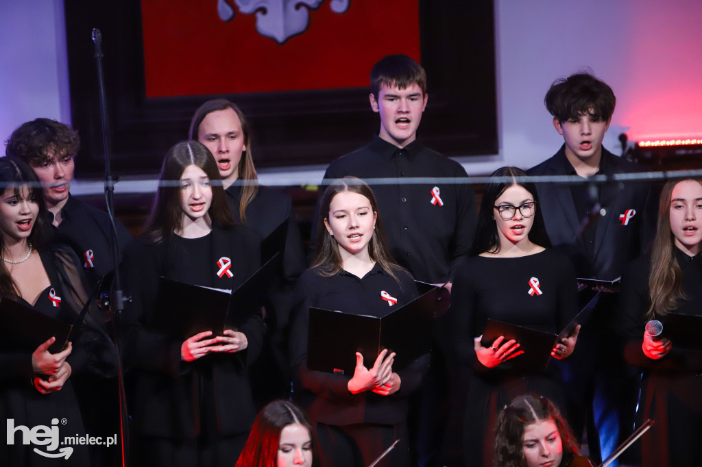 „Dźwięki pamięci” – koncert patriotyczny w mieleckiej Szkole Muzycznej