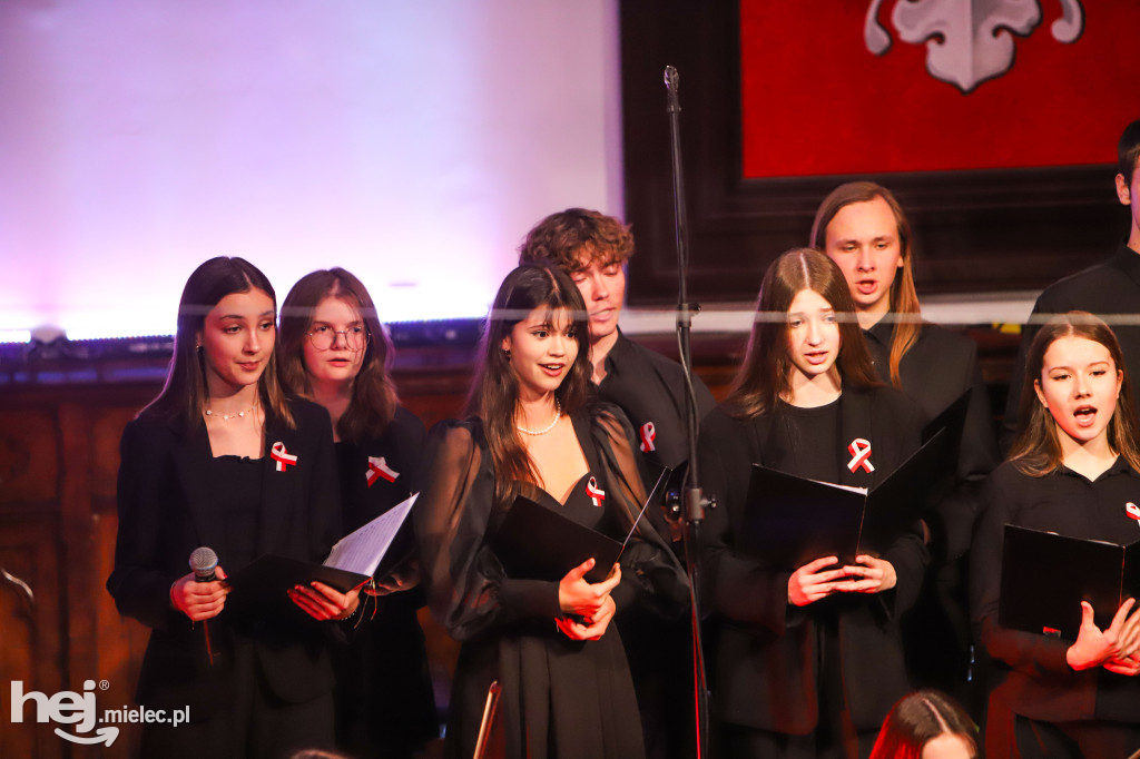 „Dźwięki pamięci” – koncert patriotyczny w mieleckiej Szkole Muzycznej