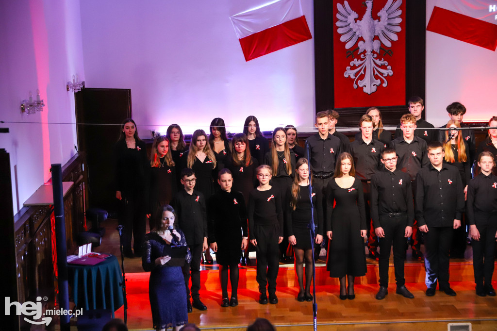 „Dźwięki pamięci” – koncert patriotyczny w mieleckiej Szkole Muzycznej