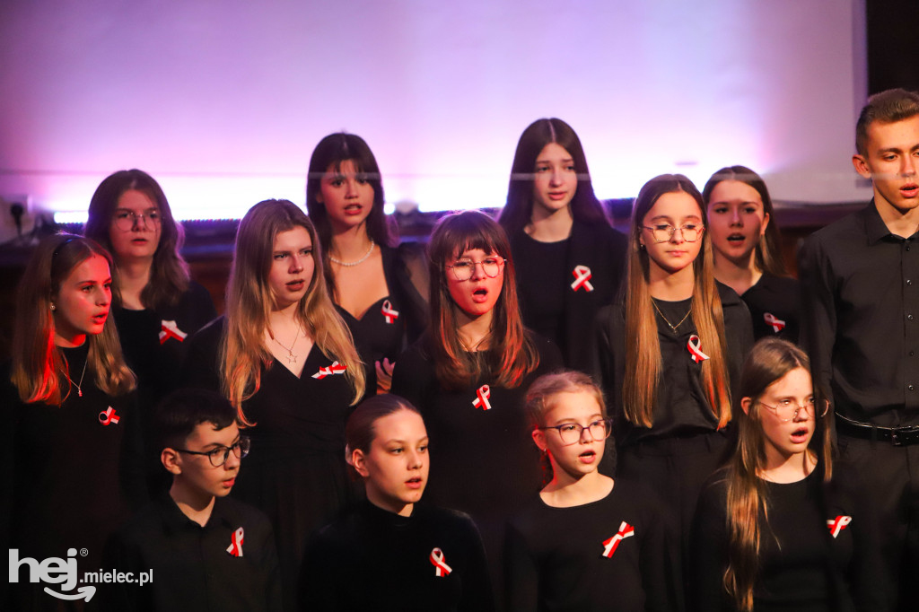 „Dźwięki pamięci” – koncert patriotyczny w mieleckiej Szkole Muzycznej