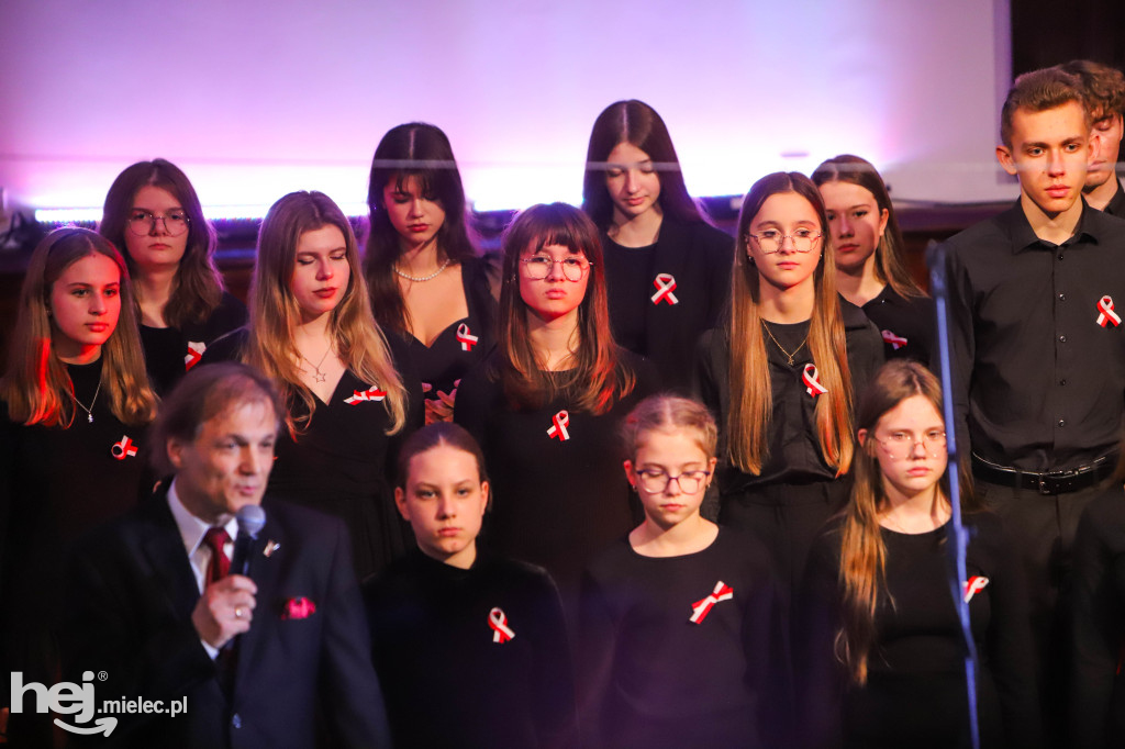„Dźwięki pamięci” – koncert patriotyczny w mieleckiej Szkole Muzycznej