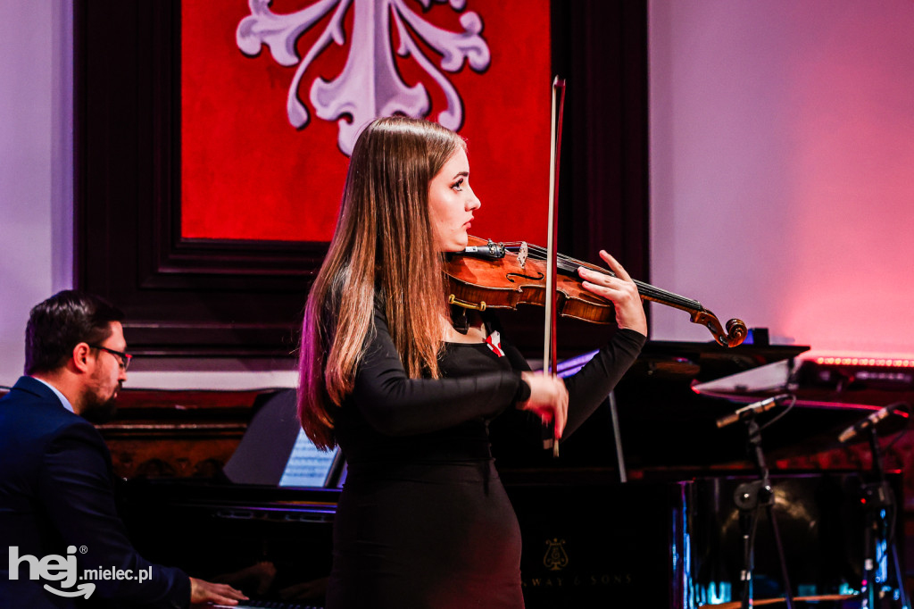 „Dźwięki pamięci” – koncert patriotyczny w mieleckiej Szkole Muzycznej