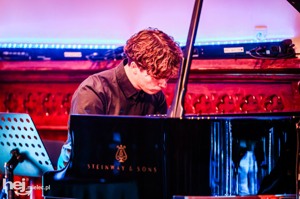 „Dźwięki pamięci” – koncert patriotyczny w mieleckiej Szkole Muzycznej