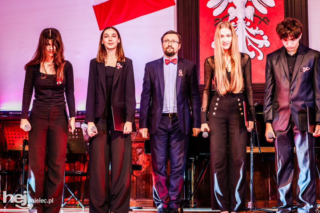 „Dźwięki pamięci” – koncert patriotyczny w mieleckiej Szkole Muzycznej