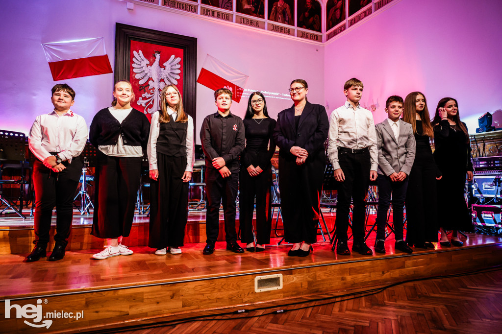„Dźwięki pamięci” – koncert patriotyczny w mieleckiej Szkole Muzycznej