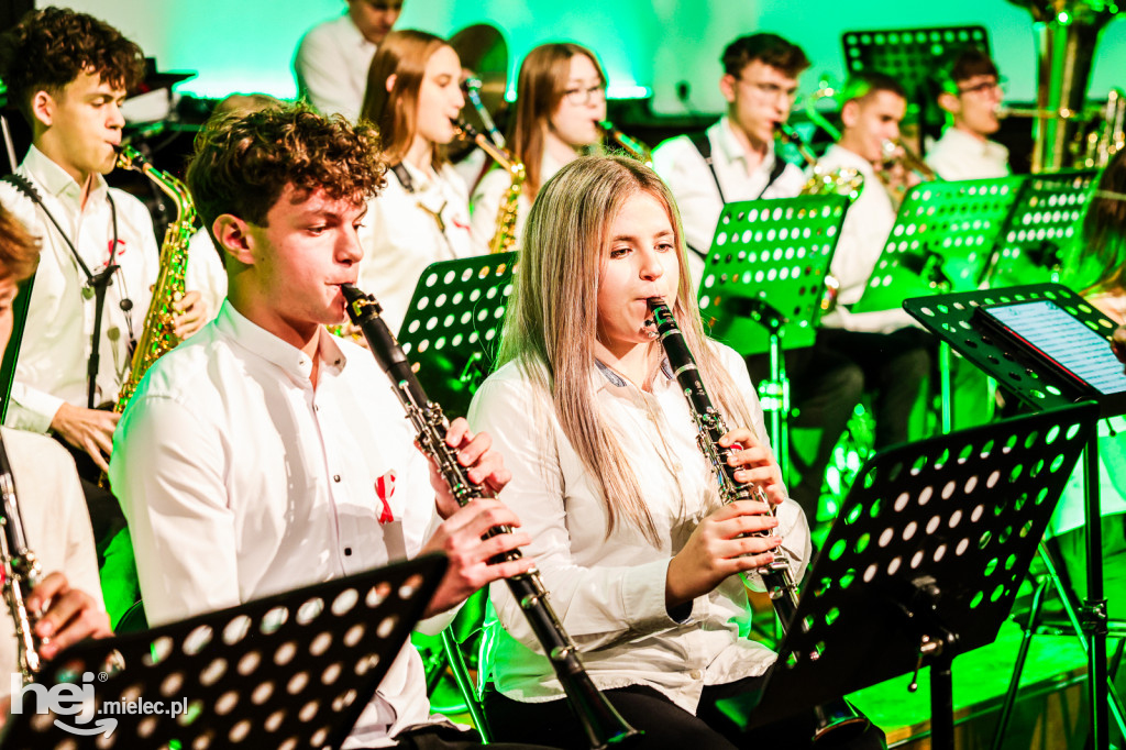 „Dźwięki pamięci” – koncert patriotyczny w mieleckiej Szkole Muzycznej