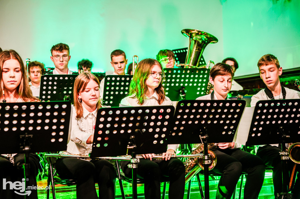 „Dźwięki pamięci” – koncert patriotyczny w mieleckiej Szkole Muzycznej