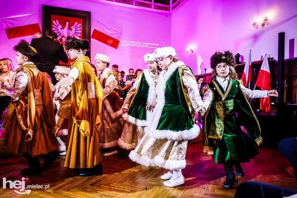 „Dźwięki pamięci” – koncert patriotyczny w mieleckiej Szkole Muzycznej