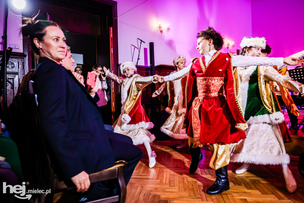 „Dźwięki pamięci” – koncert patriotyczny w mieleckiej Szkole Muzycznej