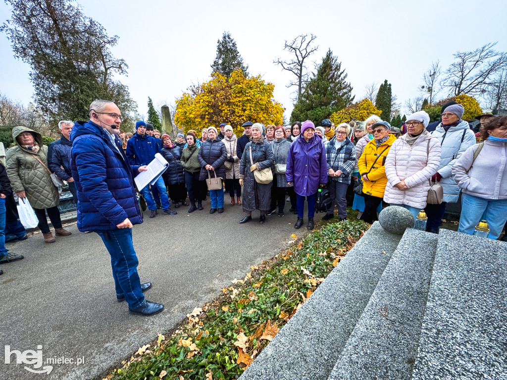 Historyczny spacer po Cmentarzu Parafialnym: Oni walczyli o wolność