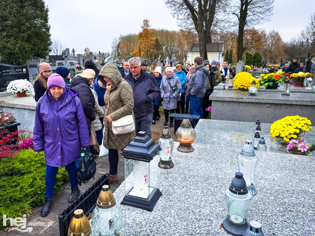 Historyczny spacer po Cmentarzu Parafialnym: Oni walczyli o wolność