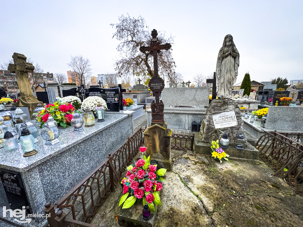 Historyczny spacer po Cmentarzu Parafialnym: Oni walczyli o wolność