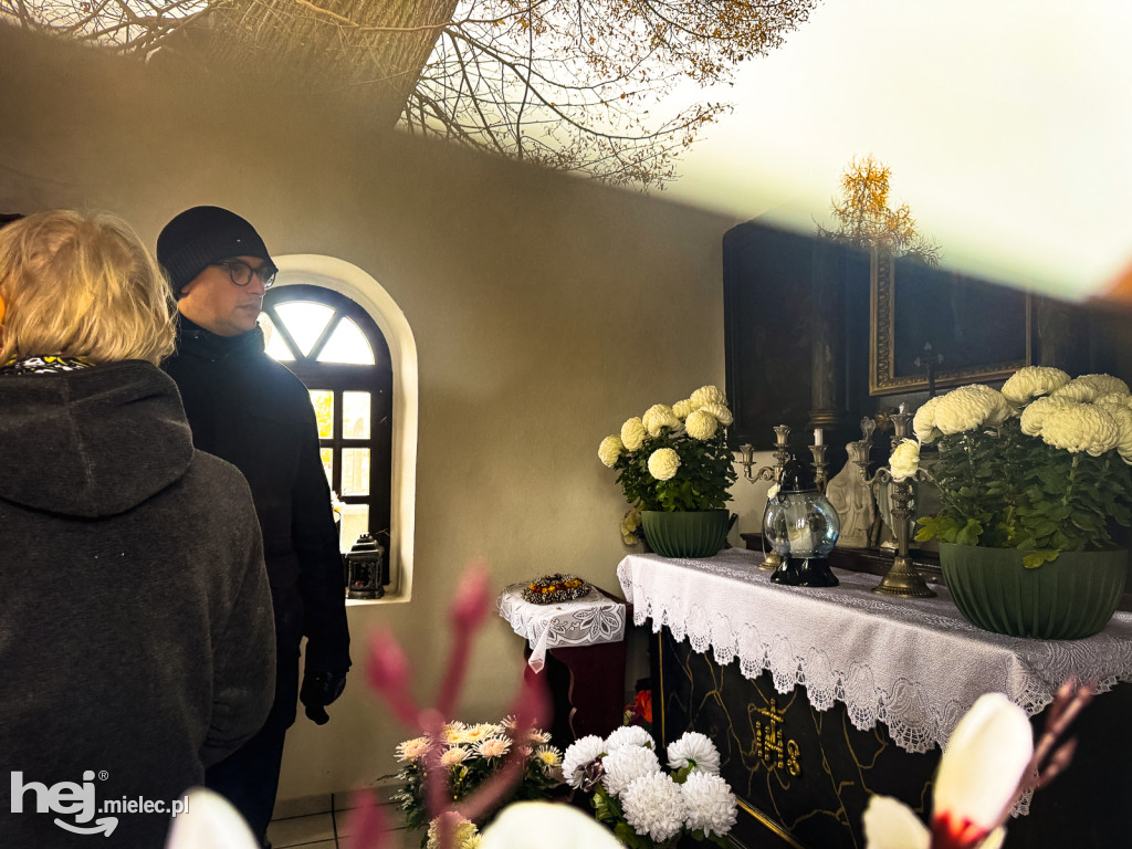 Historyczny spacer po Cmentarzu Parafialnym: Oni walczyli o wolność