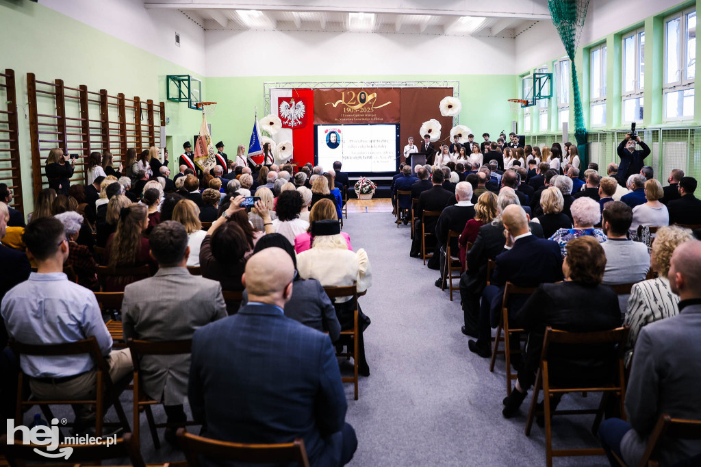 120-lecie I Liceum Ogólnokształcącego w Mielcu