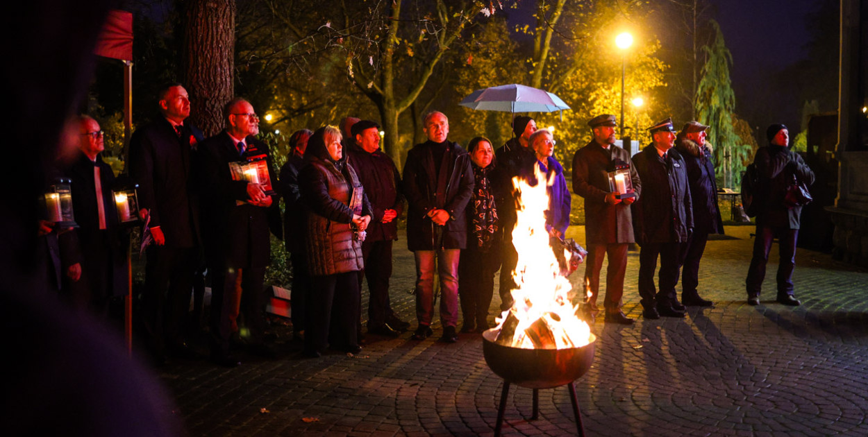 Ogień Niepodległości i Śpiewanki Patriotyczne